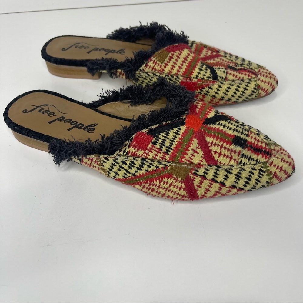 Free People Women’s 37 US 6.5-7‎ Red Fabric New Port Flats Slip On Boho Tweed